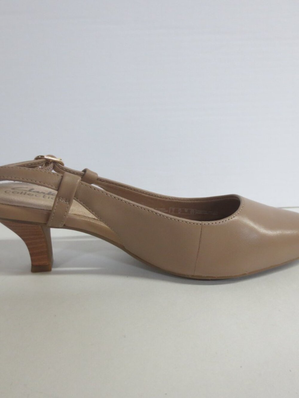 CLARKS WOMENS KEPLEY LANE SLINGBACK PUMP - WARM BEIGE - US 7.5M - Picture 3 of 6